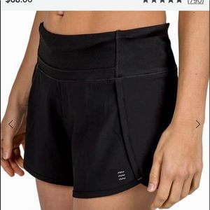 Free fly w’s bamboo lined breeze short 4” size M